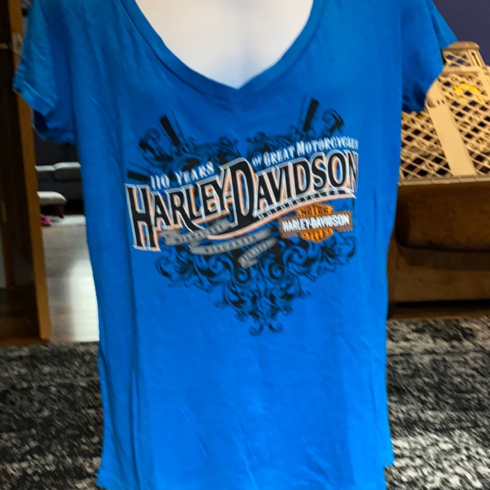NWOT woman’s Harley Davidson shirt.